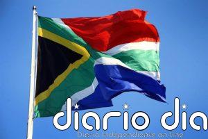 Sudáfrica nombra nuevo embajador en EEUU al principal negociador del gobierno del apartheid para la transición