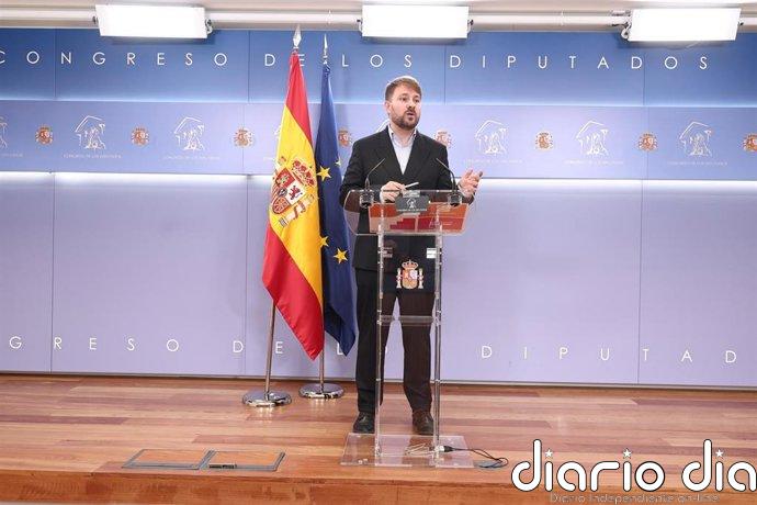 Sumar aboga por reducir la velocidad en las autopistas a 110 km/h para consumir menos, como ya hizo Zapatero