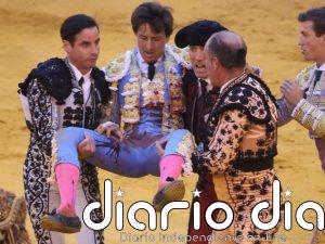 Tana Rivera vive su primer susto como pareja de Roca Rey, su grave cogida en La Maestranza