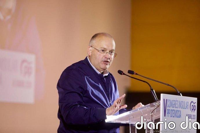 Tellado exige en Eivissa la dimisión de Armengol tras el escándalo "descomunal" del caso Koldo