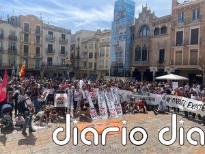 Teruel Existe se manifiesta en Reus contra la MAT Escatrón-Aubals-La Secuita y advierte de su impacto en el medio rural