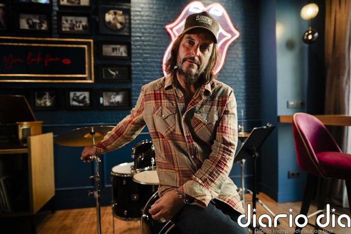 'Todas las luces', cuarto disco de Santero y los Muchachos, llega con nuevos sonidos para "no pisar por el mismo camino"