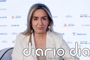 Tolón avanza que el real decreto de FP fijará un mínimo de ciclos y de horas presenciales y profesores en las aulas