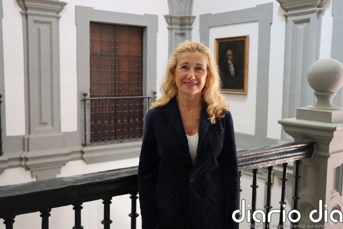 Toma posesión como decana de Ciencias del Trabajo de la Universidad de Sevilla la profesora María del Milagro Martín