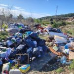 Torremolinos identifica a los autores de un vertido incontrolado en el arroyo Cueva de la Higuera