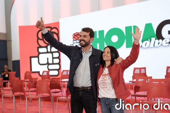 Torró (PSOE) afirma que Extremadura tiene desde hoy una alternativa frente al "matrimonio negacionista" de PP y Vox