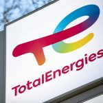 TotalEnergies gana un 51% más hasta marzo y eleva la retribución al accionista