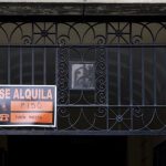 Tres de cada cuatro españoles apoya la prórroga de los alquileres, según una encuesta encargada por Sumar