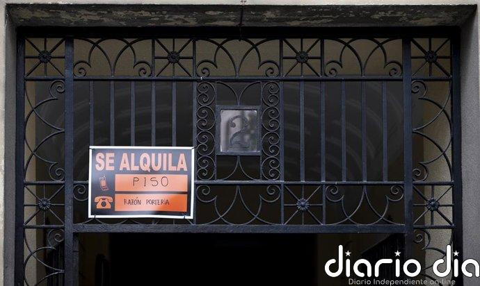 Tres de cada cuatro españoles apoya la prórroga de los alquileres, según una encuesta encargada por Sumar