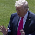 Trump plantea hacerse con el material nuclear iraní y advierte de vías "más hostiles" si fracasa la negociación