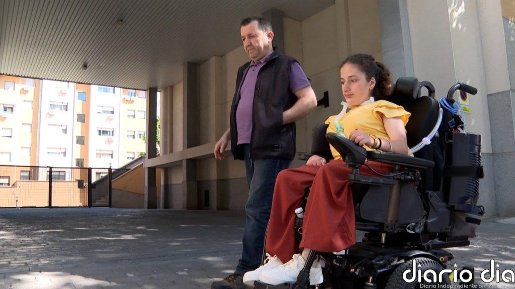 Un año del apagón nacional: la "angustia" de la persona electrodependiente y el "pánico" a un corte del suministro