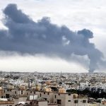 Un ataque con drones atribuido a "Irán y aliados" causa "un gran incendio" en el aeropuerto de Kuwait