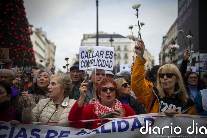 Un exasesor de la Comunidad, a una víctima de residencias: "Si hay que buscar un culpable, es el doctor Fernando Simón"