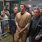 Una jueza de EEUU pospone hasta octubre el juicio federal contra Luigi Mangione