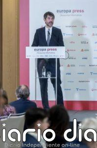 Urtasun justifica la extinción de la Fundación Francisco Franco: "Humillaba a las víctimas con beneficios fiscales"