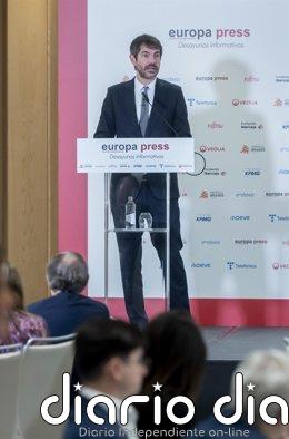 Urtasun justifica la extinción de la Fundación Francisco Franco: "Humillaba a las víctimas con beneficios fiscales" Archivo - El ministro de Cultura, Ernest Urtasun, durante un desayuno informativo organizado por Europa Press.