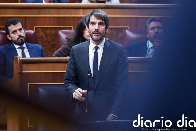 Urtasun lamenta la judicialización de las pinturas de Sijena pero señala que hay una sentencia que "no se puede ignorar"