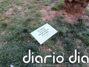 Vecinos de Albal exigen la investigación de un acto de vandalismo contra el monolito a las víctimas de la dana