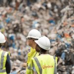 Veolia impulsa una guía para fomentar el uso de plástico reciclado en las administraciones públicas