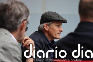 Viggo Mortensen elogia el poemario póstumo de Kevin Power en la Universidad de Sevilla