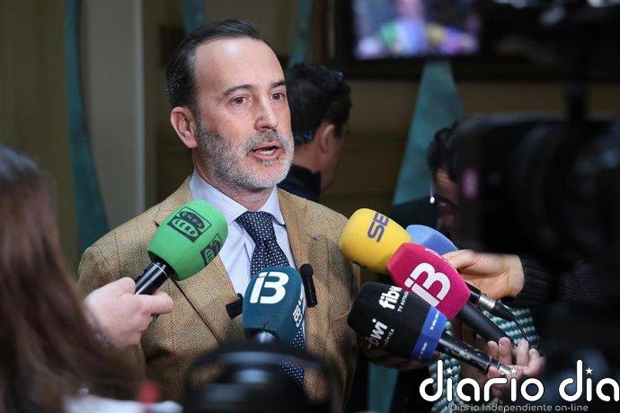 Vox Baleares estudia emprender acciones legales contra Arran por "amenazar con pegar un tiro" a dos de sus diputados