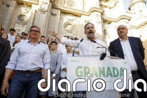 Vox dice que Moreno ha traicionado "al cambio": "Vegeta en la Junta sin cambiar políticas que arruinan Andalucía"