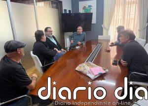 Zapico defiende la inversión de 20 millones en nueva zona residencial de El Puente, en Langreo