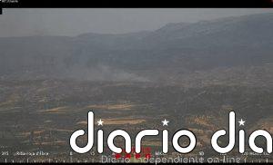 15 dotaciones de Bombers trabajan en un incendio de vegetación agrícola en Vinebre (Tarragona)