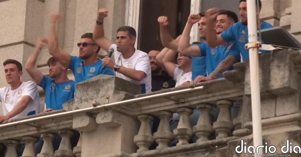 A Coruña se vuelca con el Dépor tras su ascenso a Primera