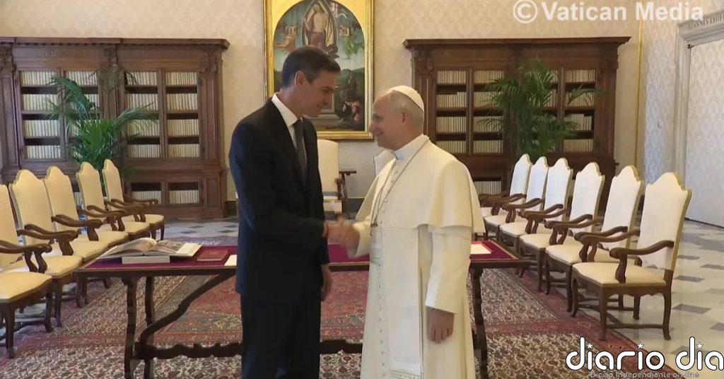 A diez días de su visita a España, el Papa León XIV recibe a Pedro Sánchez en el Vaticano