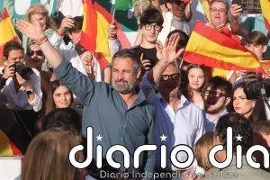 Abascal dice que Juanma Moreno ha decidido "aplicar el método Rajoy, no cambiar la herencia del PSOE"