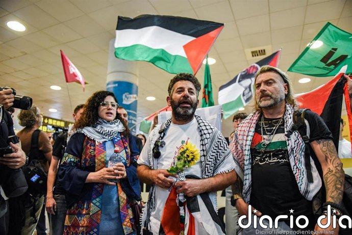 Abukeshek asegura que denunciará a Israel por violar "todos" sus derechos durante su detención