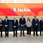 Alfonso Rueda reivindica la "responsabilidad y conciencia" de Luckia en la inauguración de su nueva sede en A Coruña