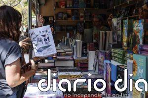 Allice Kellen y Joana Marcús confirman las predicciones y logran colas de récord en la Fira del Llibre de València