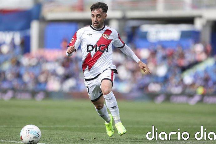 Almeida cree que "lo más razonable" es que el Rayo instale pantallas en el estadio para seguir la final de la Conference