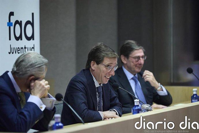 Almeida estudia que una calle en nuevo desarrollo recuerde a Gutiérrez Mellado como parte "esencial de la democracia"