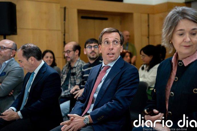 Almeida hace un "análisis relevante" y concluye que Maroto es "el nombre coincidente en todas las tramas de corrupción"