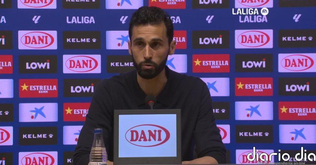 Arbeloa define el madridismo: "El Real Madrid se construyó con jugadores que acaban con la camiseta llena de sudor, de barro, de esfuerzo, de sacrificio y de constancia"