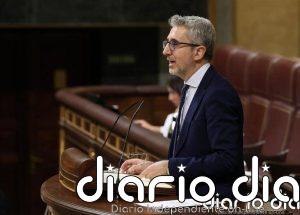 Arcadi España brinda su "pleno apoyo y confianza" a Zapatero y defiende que el expresidente sigue siendo "referente"