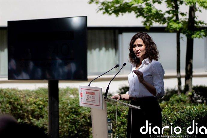Ayuso censura "descontrol" y "versiones diferentes" del Gobierno sobre pasajeros con hantavirus que irán al Gómez Ulla