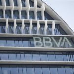 BBVA supera el 23% de ejecución del último tramo de su programa de recompra de acciones