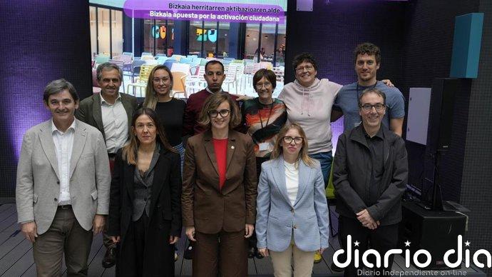 BizkaiaGara visibiliza el compromiso cívico en el territorio a través de una mesa de experiencias con voluntarios