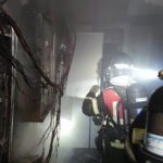 Bomberos de la Diputación extinguen un incendio en un cuadro eléctrico en el Hipercor de Arroyo (Valladolid)