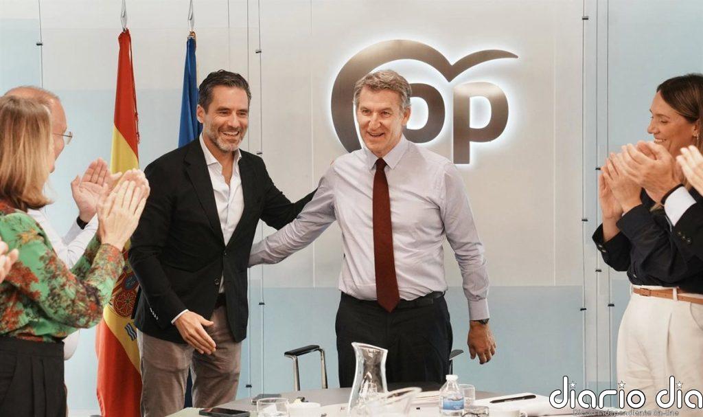 Borja Sémper se reincorpora a Génova tras diez meses de baja por un cáncer y retoma su actividad política