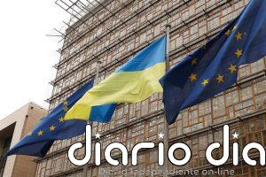 Bruselas espera desbloquear "muy pronto" el primer desembolso del préstamo de 90.000 millones para Ucrania