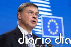 Bruselas ultima una rebaja de previsiones por la "crisis de estanflación" a causa de la guerra en Irán