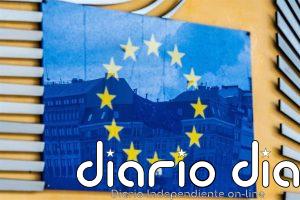 Bruselas ve insostenibles las relaciones comerciales actuales con China y apunta a una respuesta "contundente"