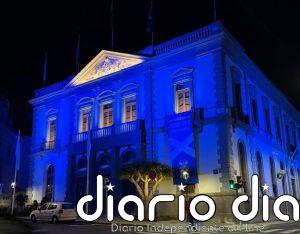 Cabildo y Ayuntamiento de Santa Cruz celebran el ascenso a Segunda División del CDT, "un escudo que nunca dejó de creer"