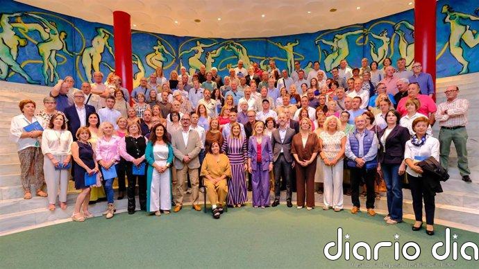 Cantabria homenajea a los 284 empleados públicos jubilados en el último año