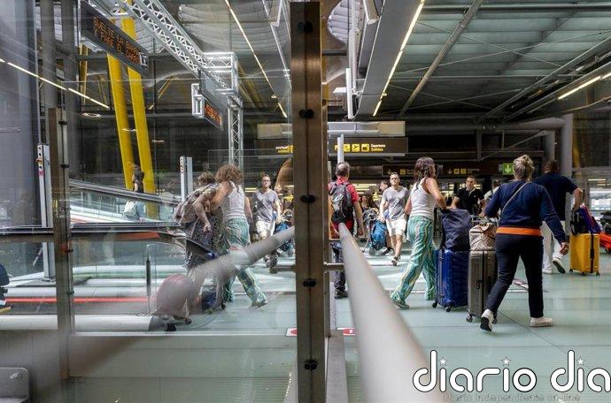 Casi la mitad de españoles pierde eventos clave por retrasos y cancelaciones de vuelos